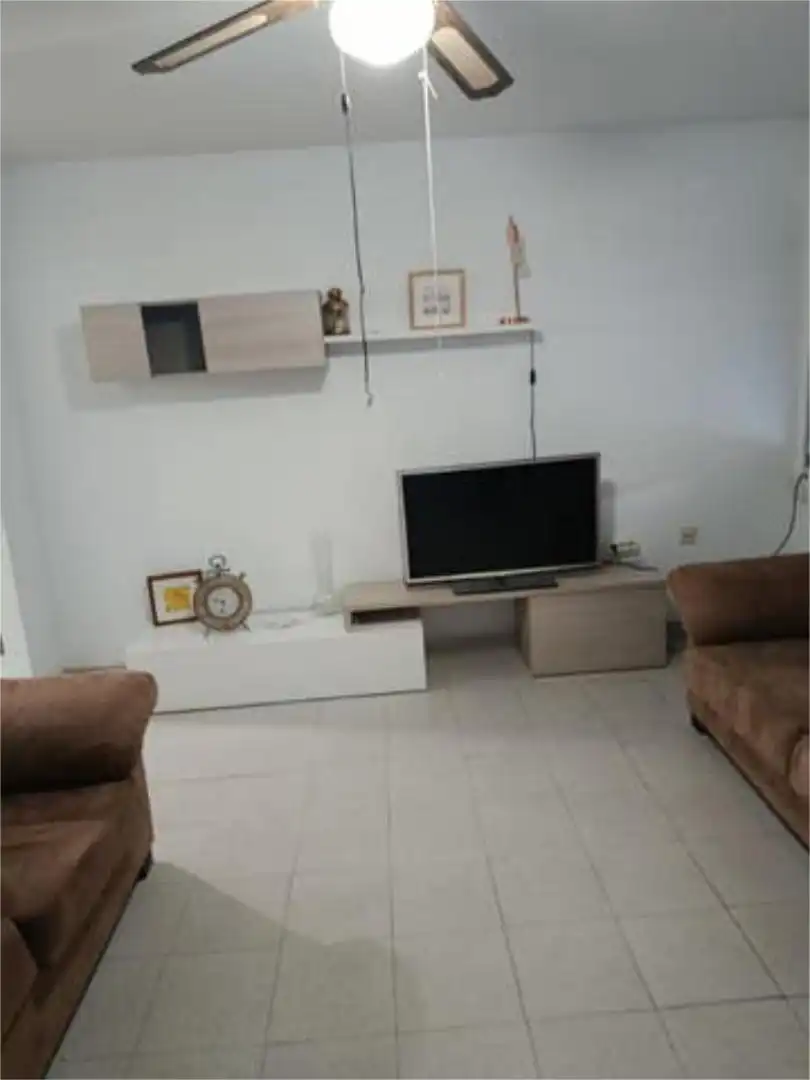 Piso en Llopis Iborra - Foto 2