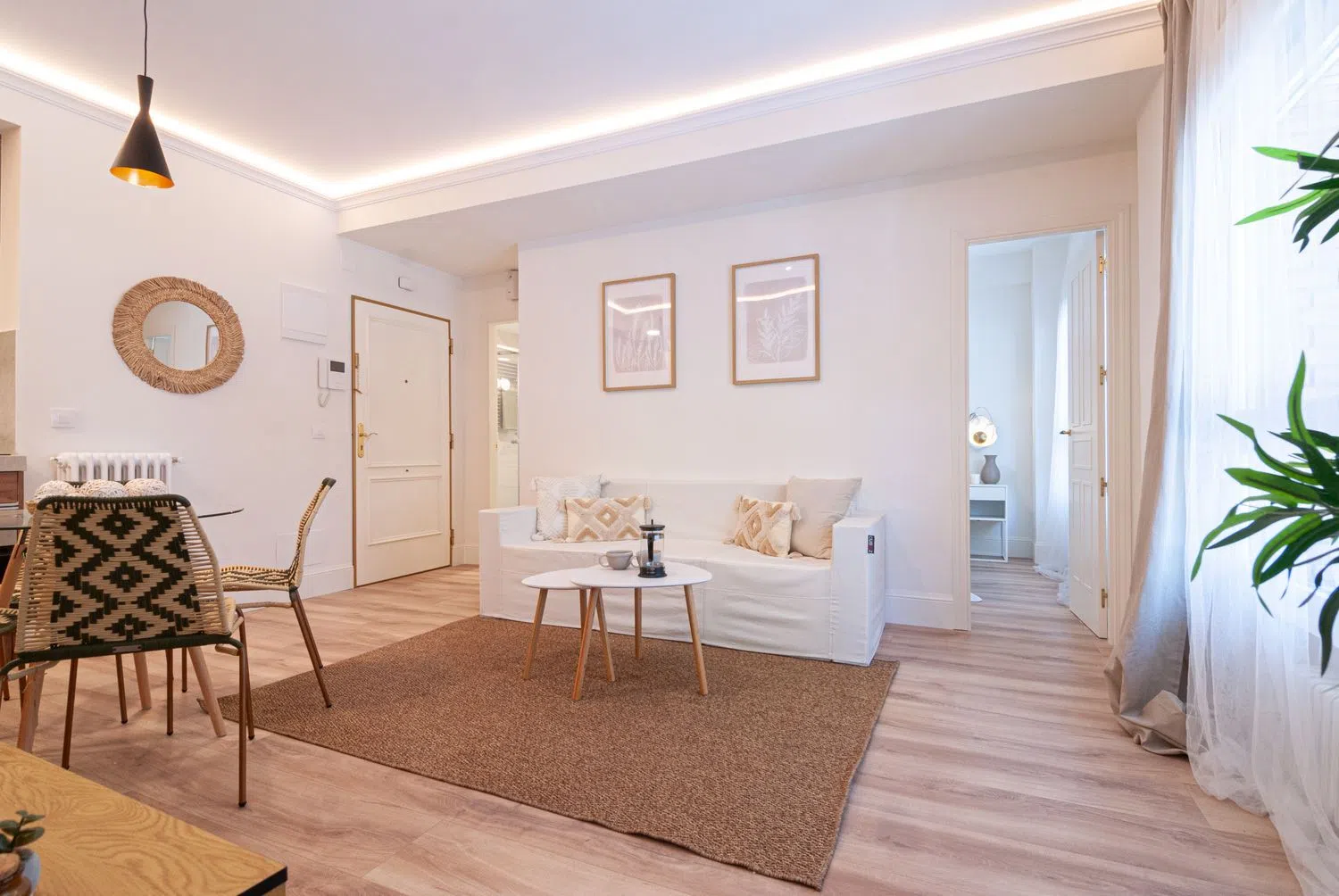 Piso en calle de Francisco Silvela, 45 - Foto 1