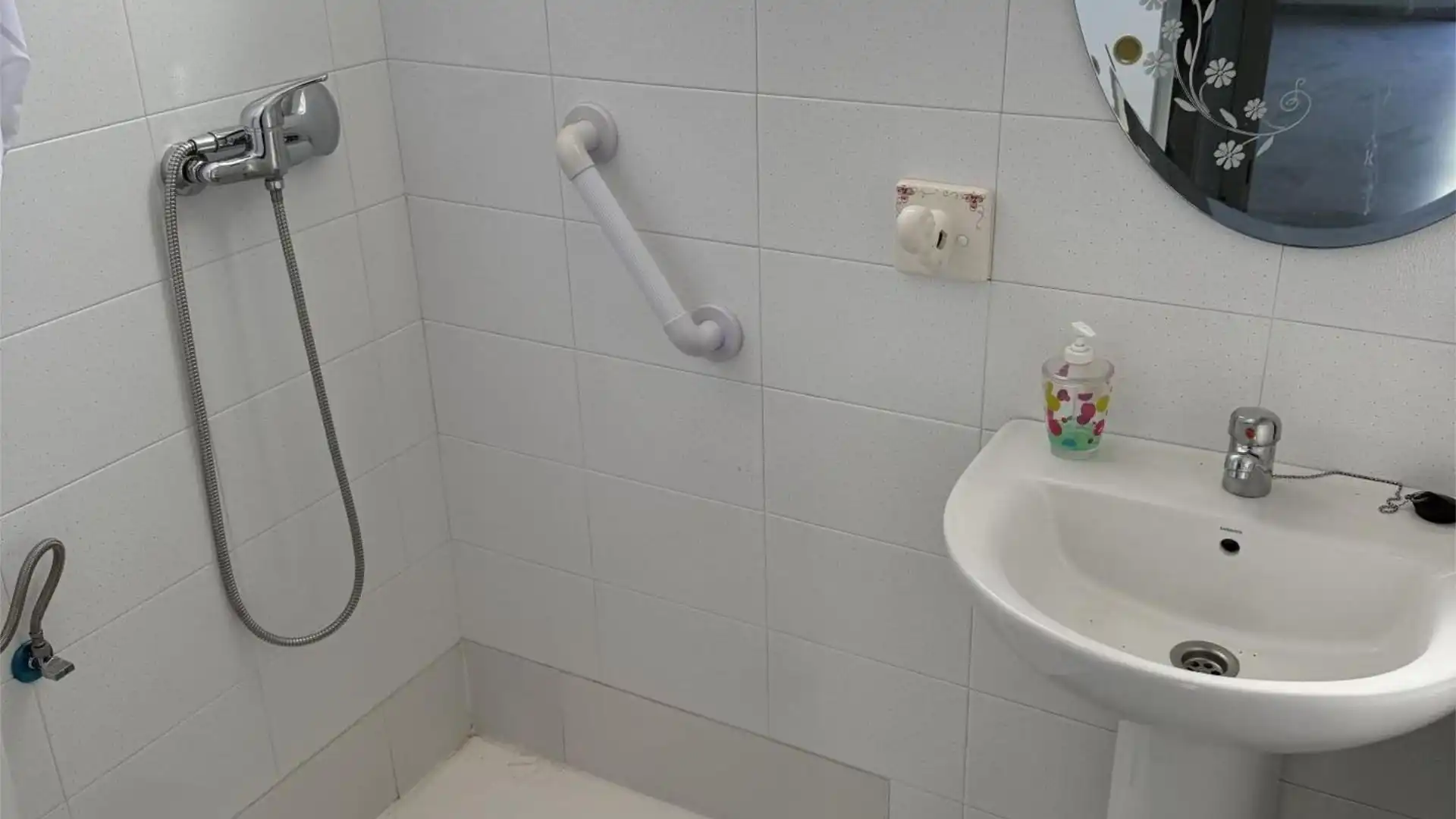 Casa adosada en Dos Hermanas - Foto 9