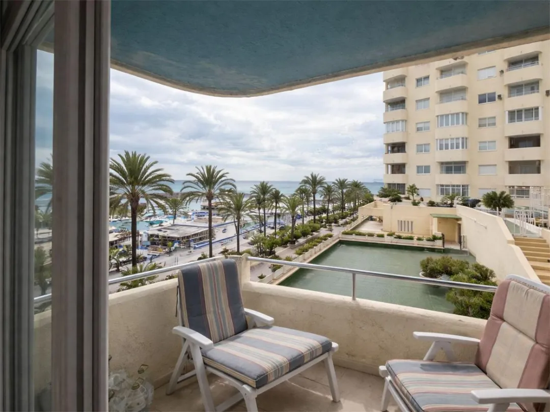 Piso en  Avenida del Carmen 17 - Foto 1