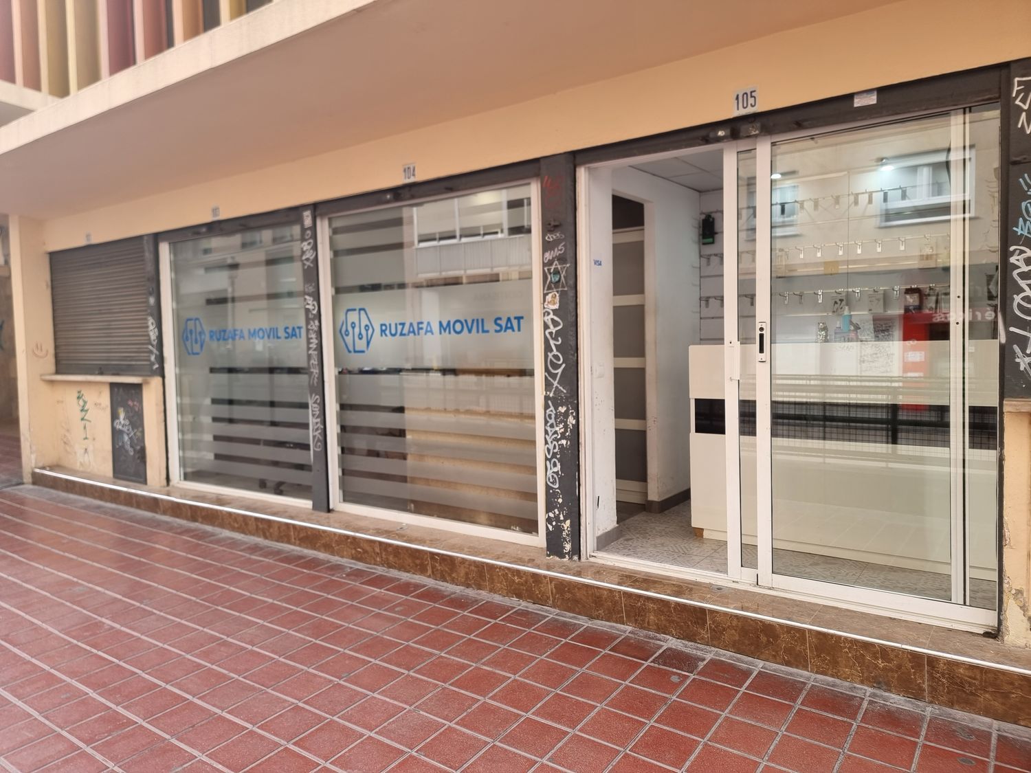Establecimiento en traspaso en Plaza Barón de Cortes, 101 - Foto 2