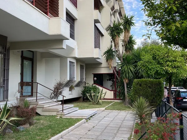 Piso en calle Castillo de Utrera, 3 - Foto 2