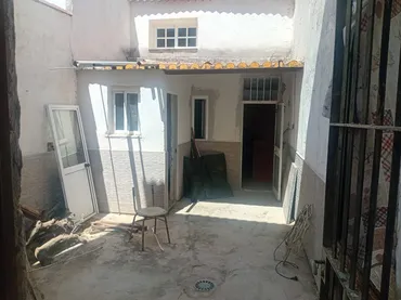 Casa adosada en  Calle Sector I-III P Nudo Norte 5 - Foto 2