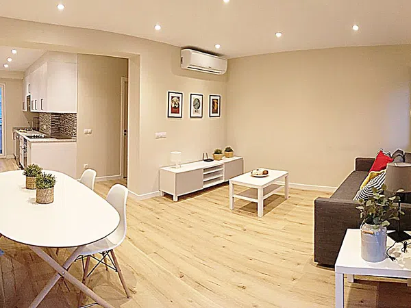 Ático en plaza de Santa Pagesa, 2 - Foto 3