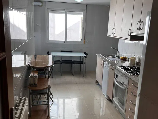 Piso en Plaza andres baqero, 7, San Lorenzo - Foto 5