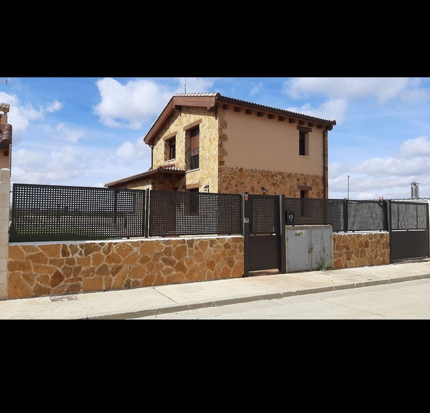 Casa o chalet independiente en Calle Navahorcajo, 17 - Foto 2