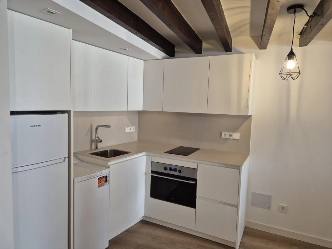 Estudio en  Carrer de la Bosseria 12 - Foto 6