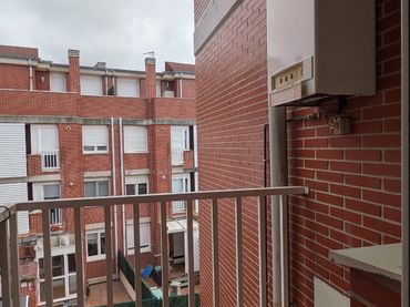 Piso en  Avenida José María de Pereda 10B - Foto 1