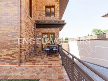 Chalet en Pozuelo de Alarcón - Foto 4