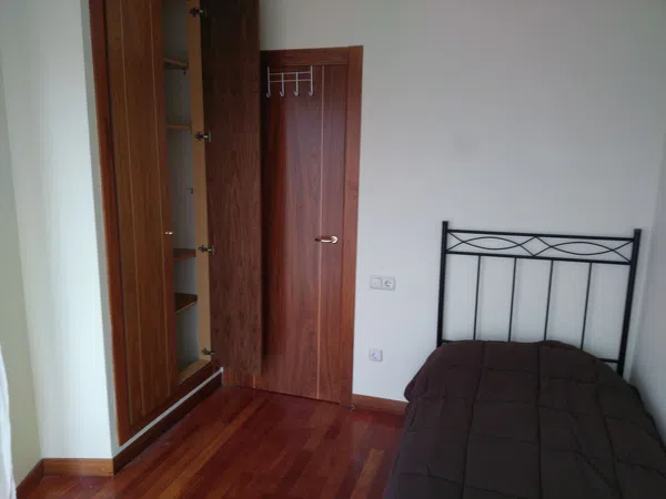 Piso en Calle Julián Besteiro, 5 - Foto 4