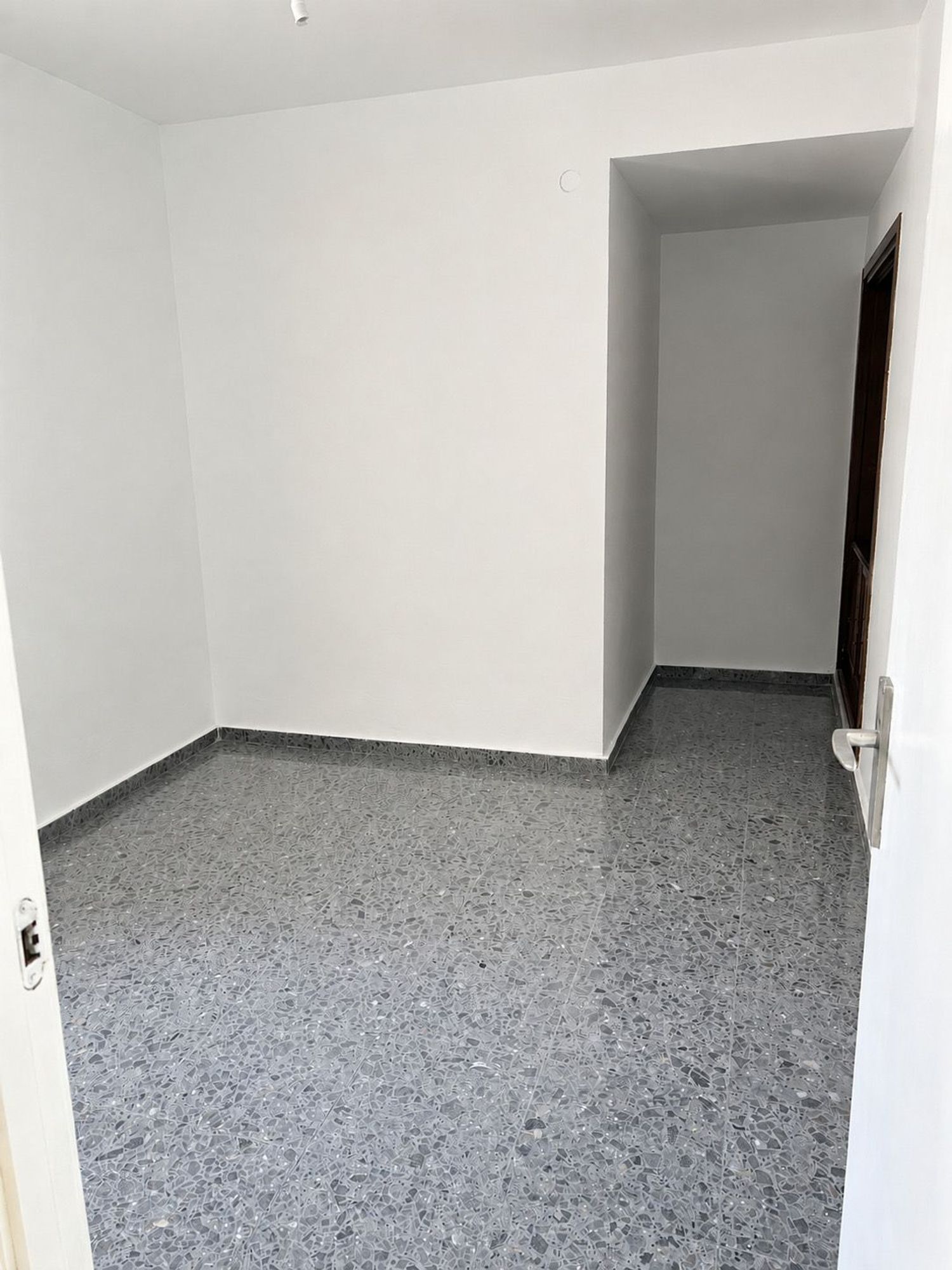 Estudio en Calle de Vilaragut, 4 - Foto 3