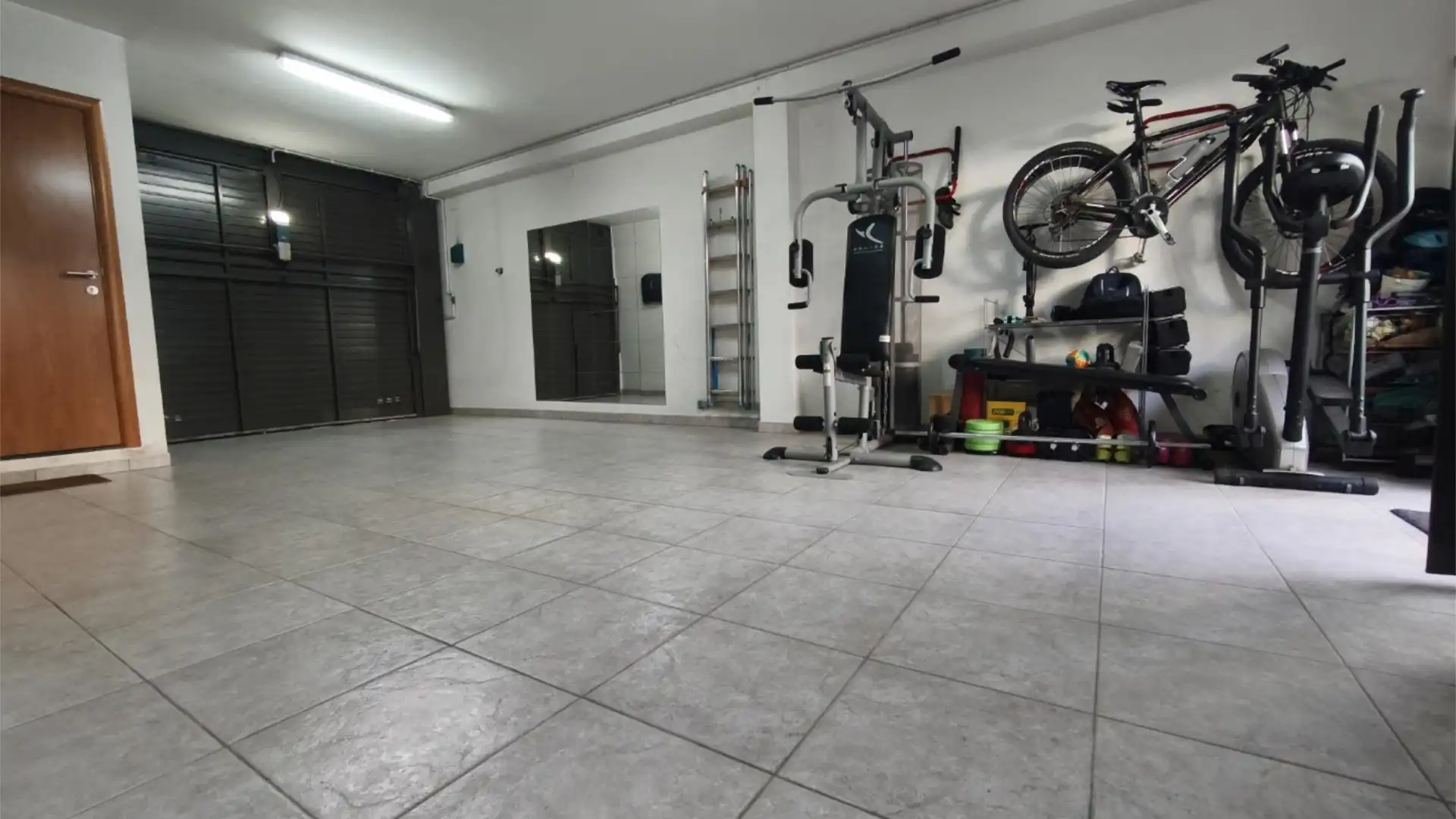 Casa adosada en  Carrer de Rector de Vallfogona 51 - Foto 27