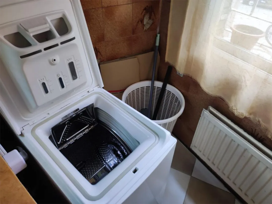 Estudio en  Calle Sebastián de la Plaza 2 - Foto 4