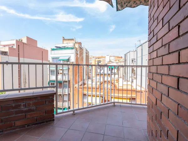 Piso en Calle de València, El Camp de l'Arpa del Clot - Foto 12