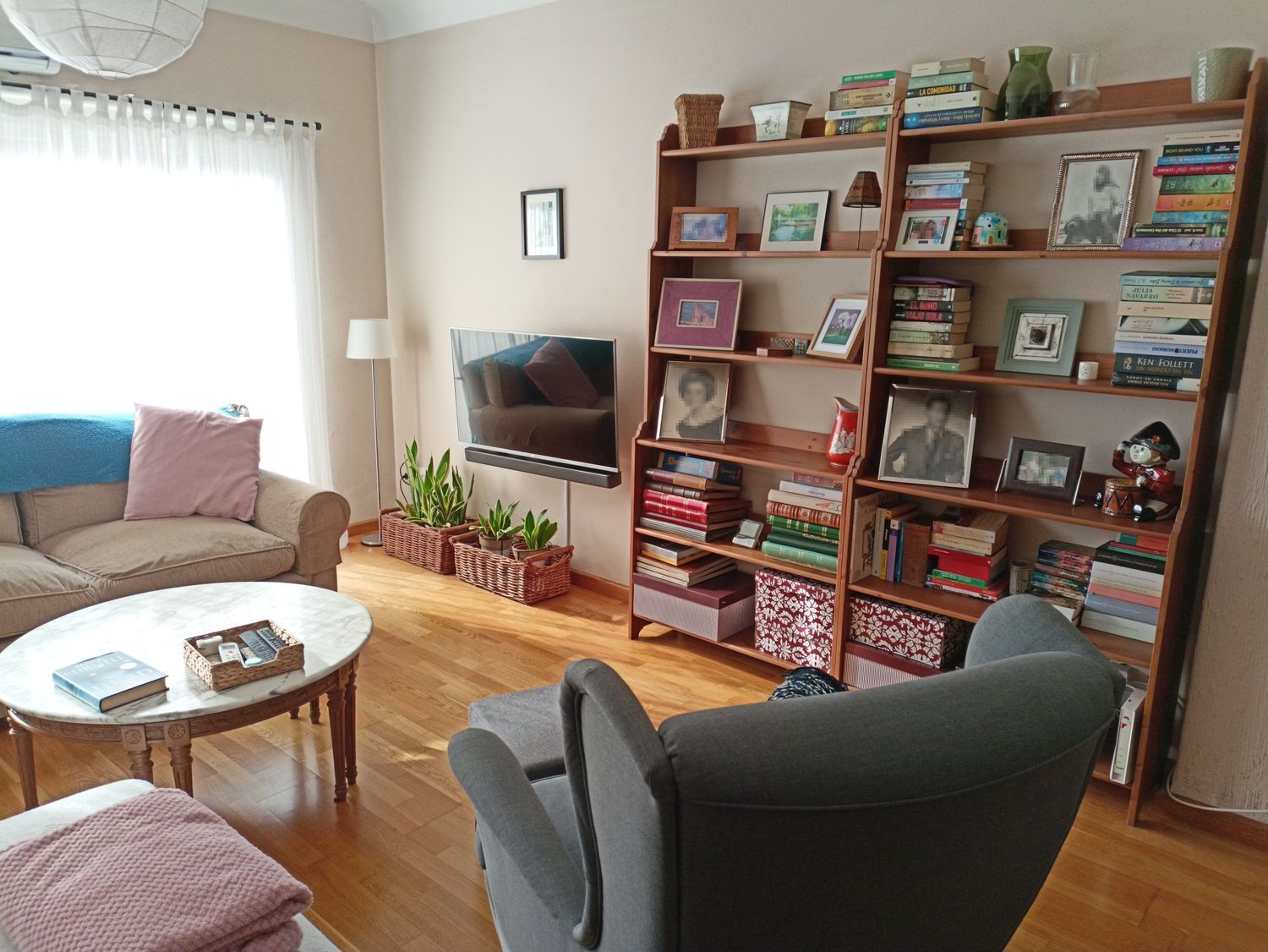 Piso en calle de la Reina Maria Cristina, 52 - Foto 1