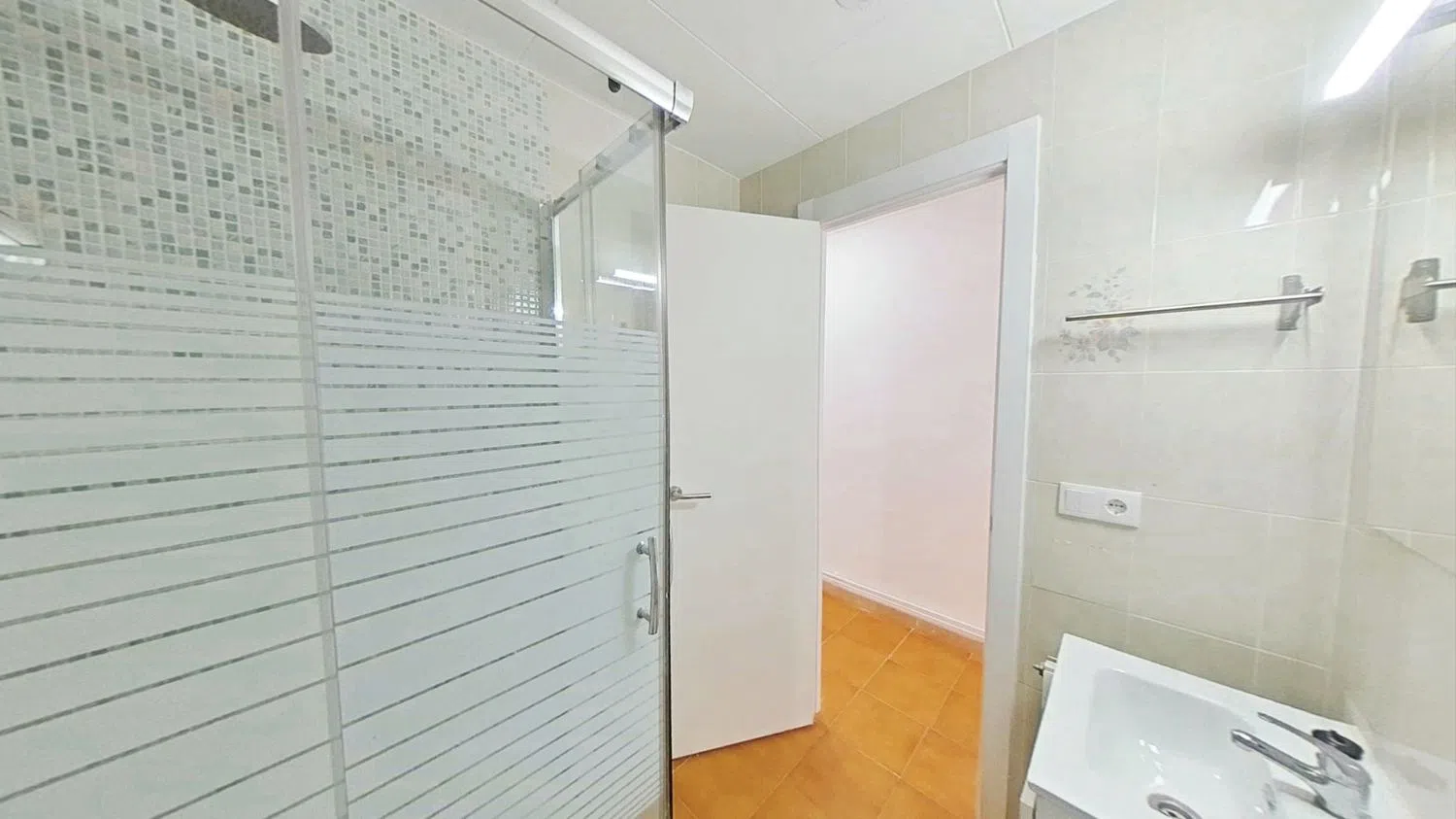 Piso en Barrio Ègara - Foto 33