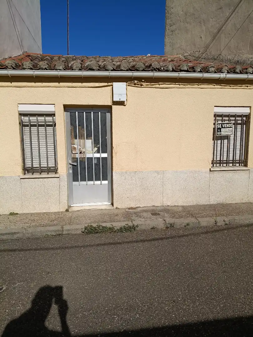 Casa adosada en  Calle San Gregorio 8 - Foto 2