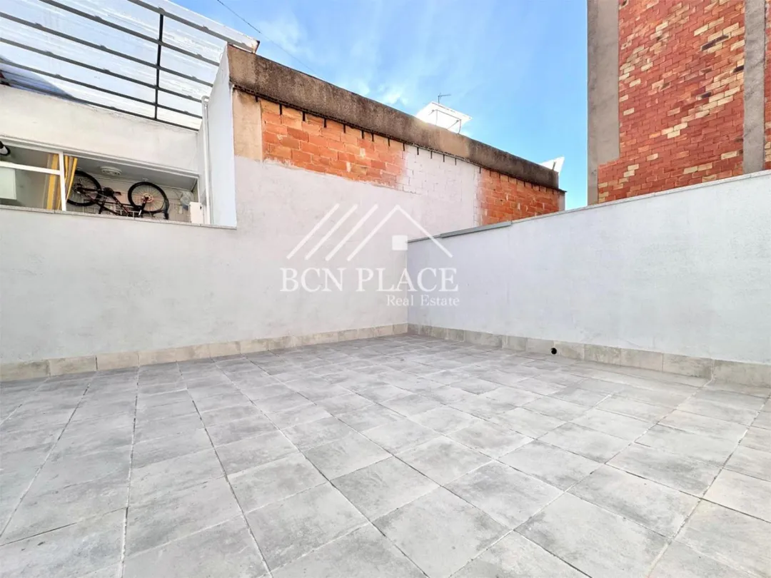 Dúplex en  Carrer de la Flor de Neu 60 - Foto 2