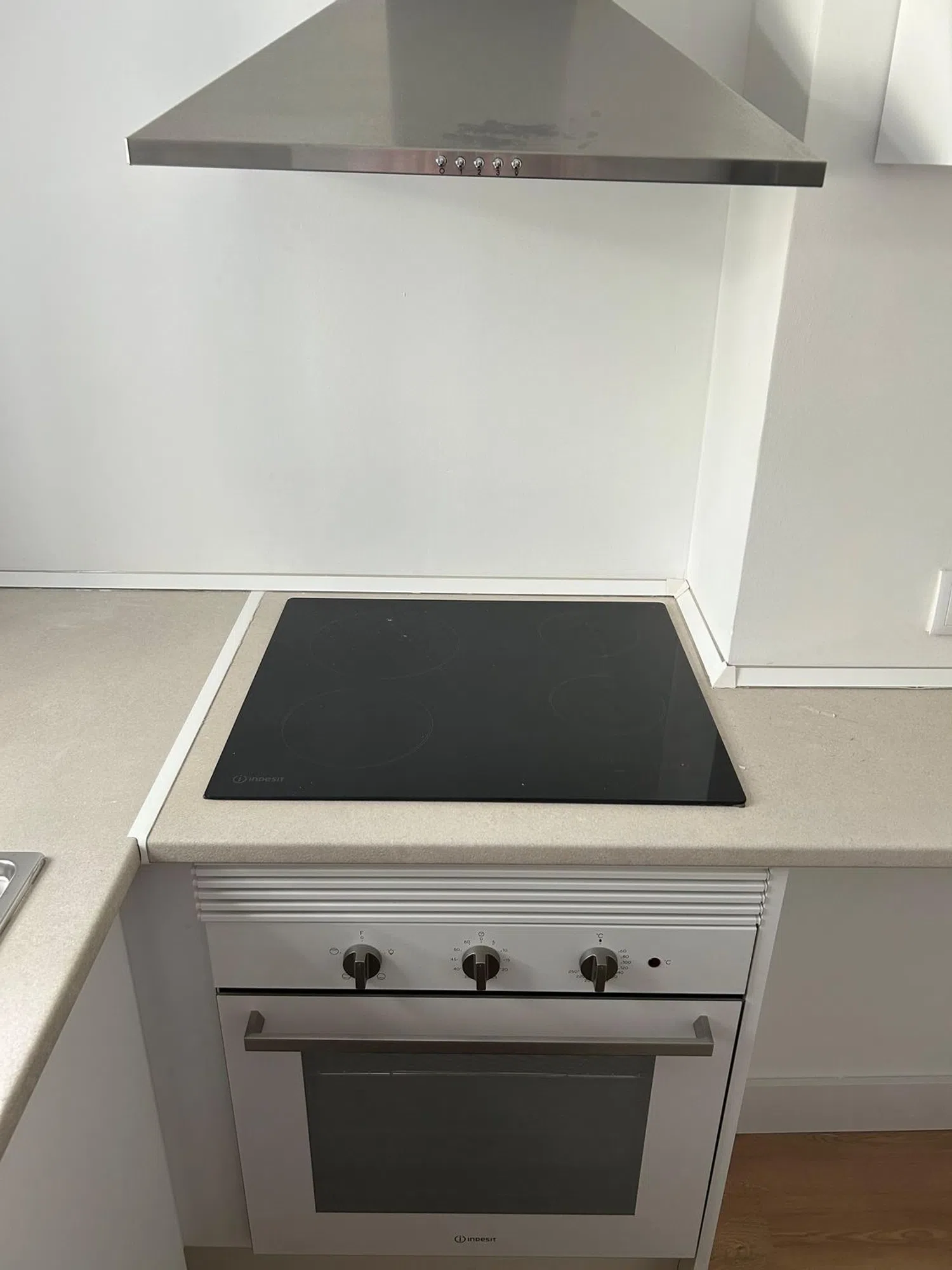 Ático en calle de Yecla, 4 - Foto 2