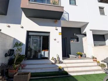 Chalet en  Calle Zeus 82 - Foto 2
