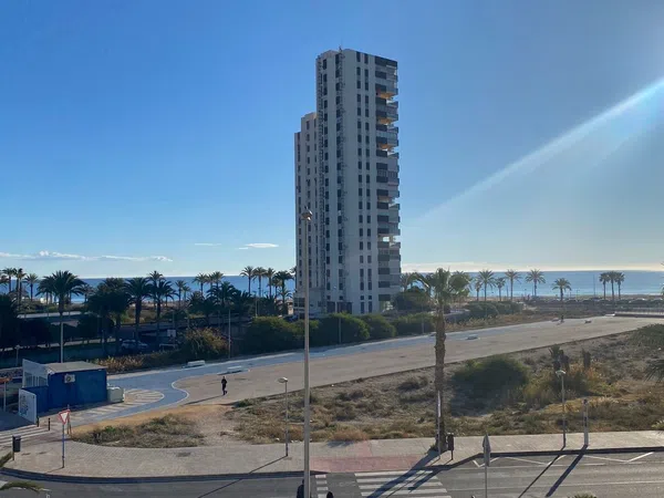 Piso en avenida de la Costa Blanca, 155