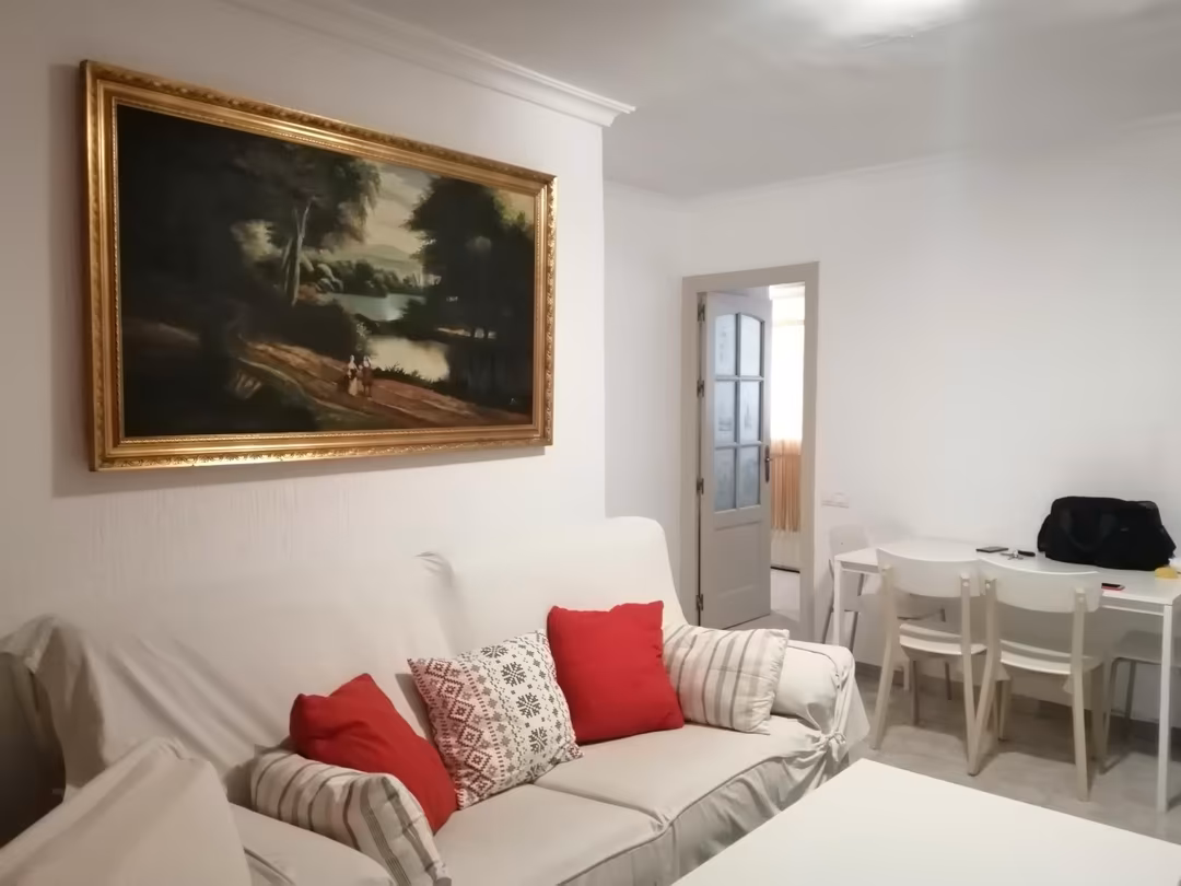 Piso en  Calle Beatriz de Suabia 87
