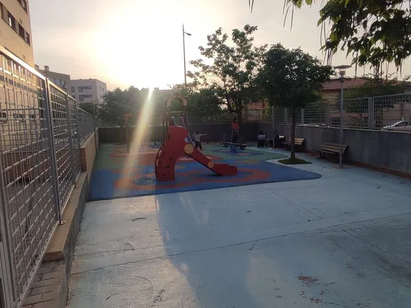 Piso en avenida de la Ilustración, 85 - Foto 26