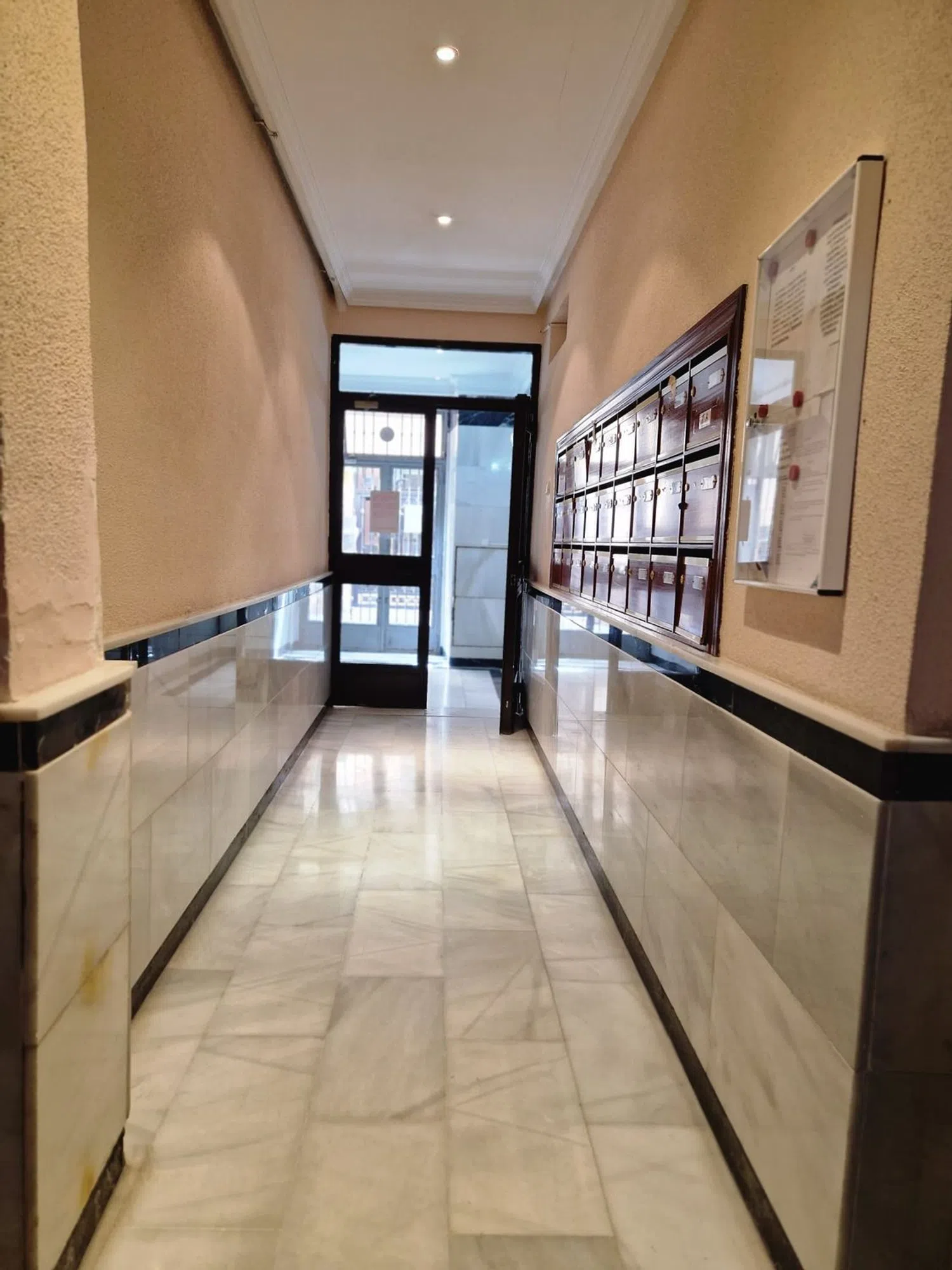 Estudio en calle Galería de Robles, 10 - Foto 4