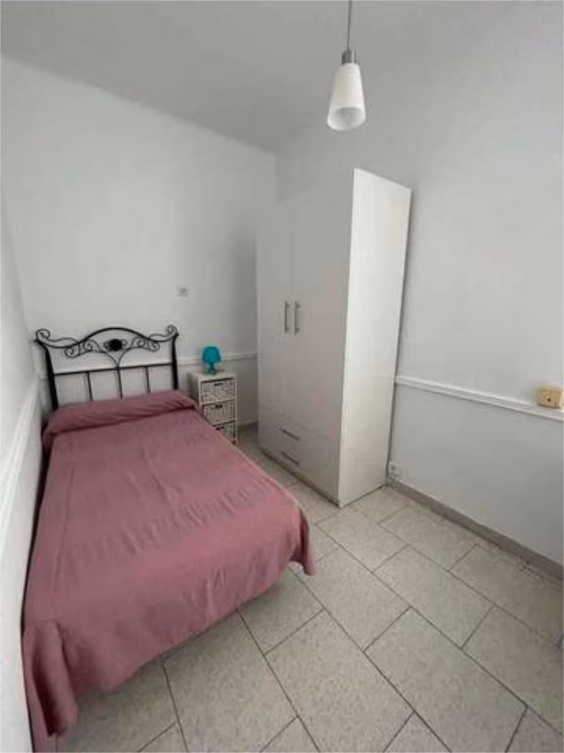 Piso en Ciudad Jardín - Foto 2
