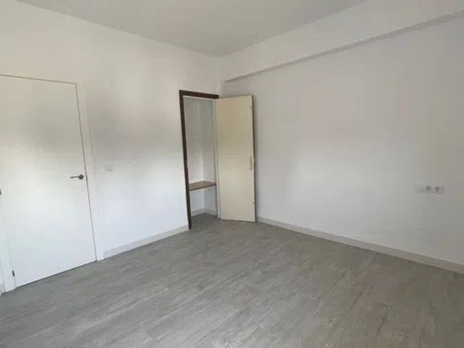 Piso en Avenida Adolfo Díaz Ambrona, 1 - Foto 5