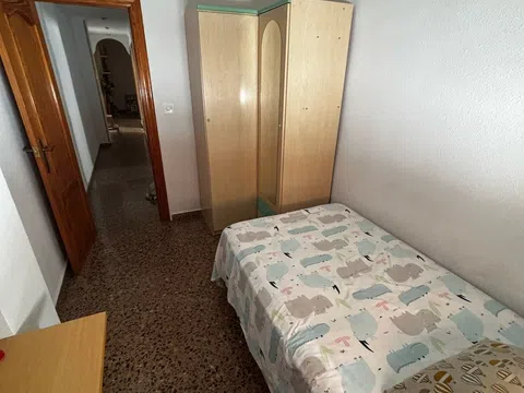 Piso en calle General Pintos, 18