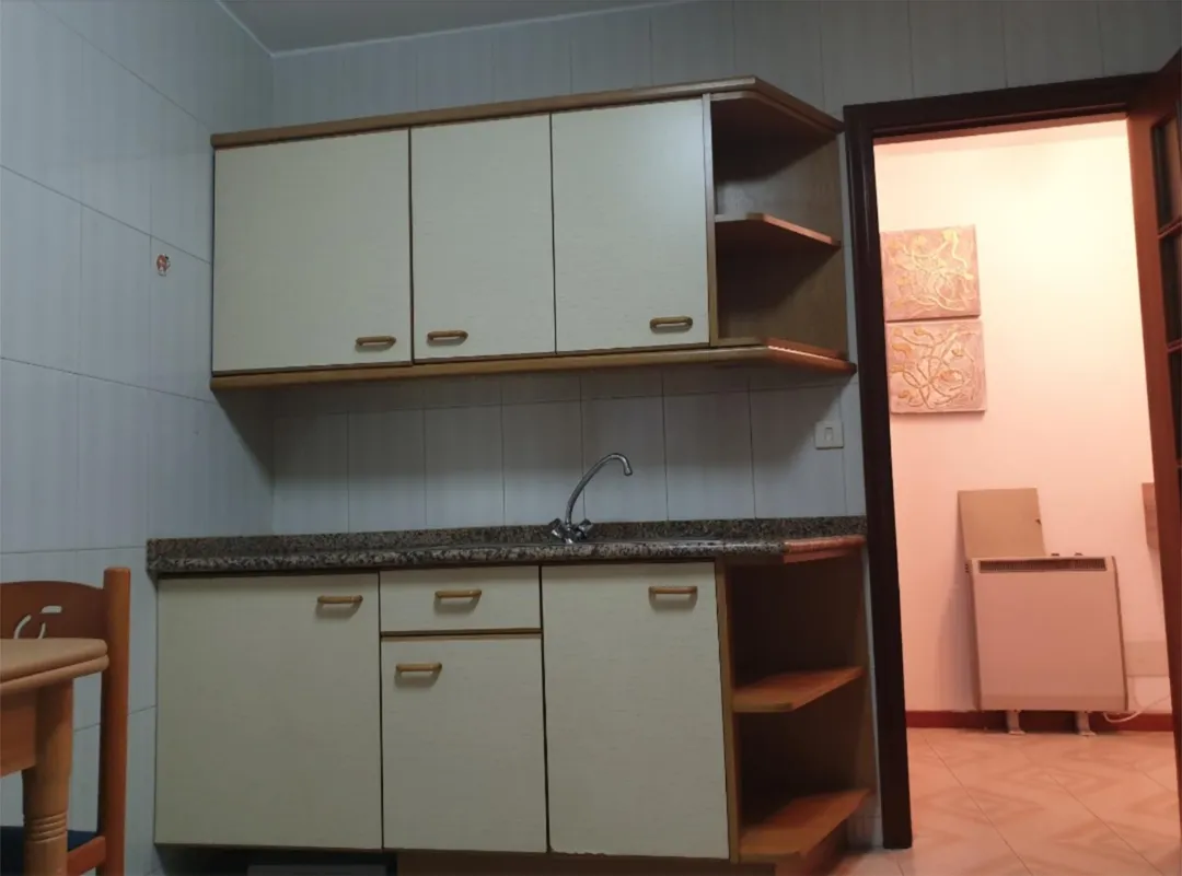 Piso en  Avenida Rosalía de Castro 78 - Foto 3