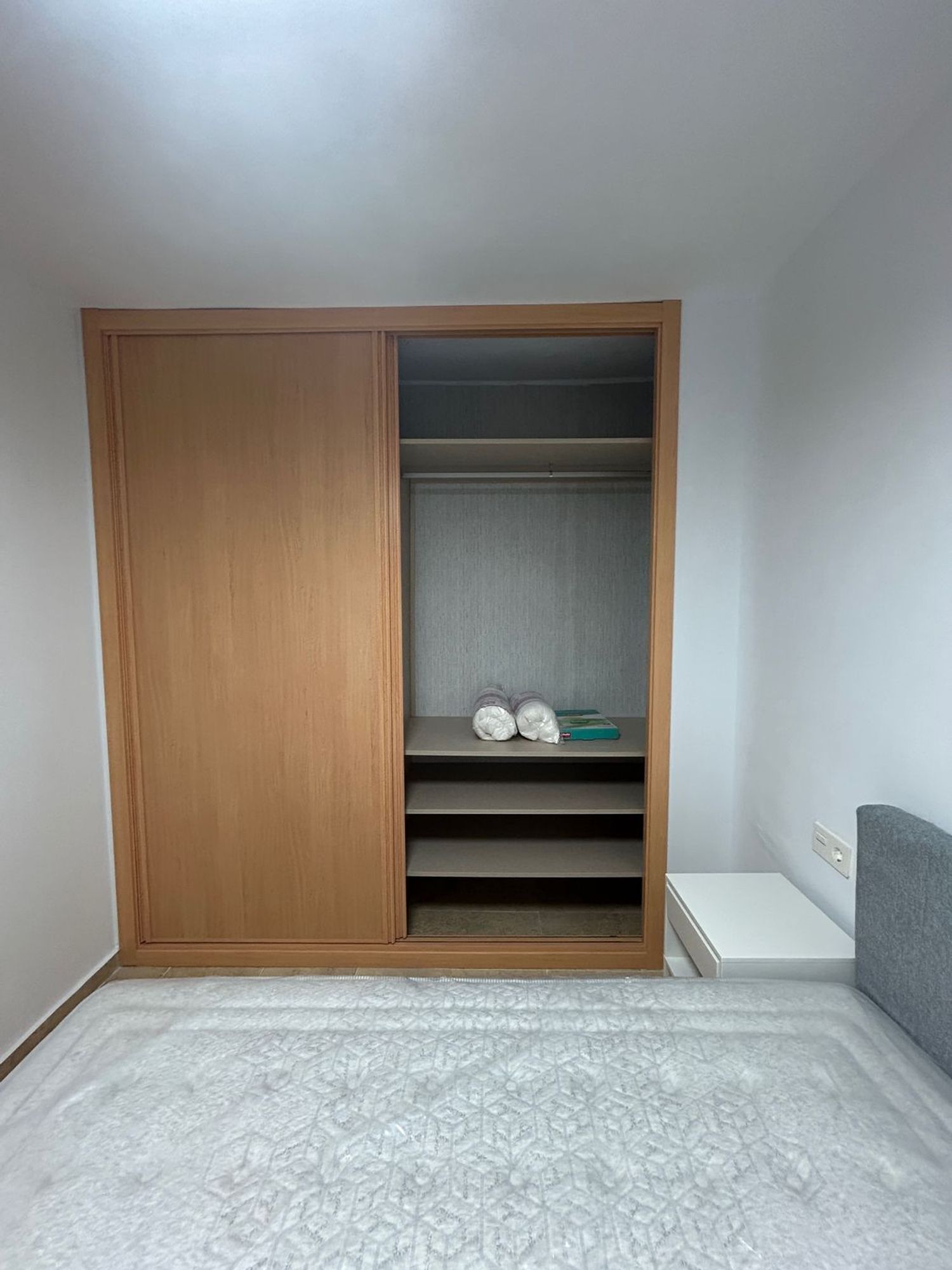 Piso en Barrio Parque de los Principes - Calle Niebla - Foto 3