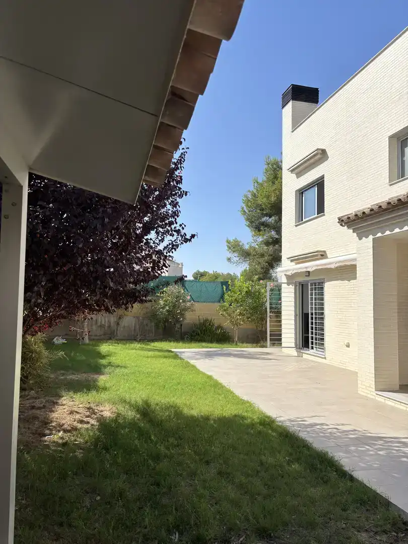 Chalet en  Calle Lliri Groc-Pous 3 - Foto 5