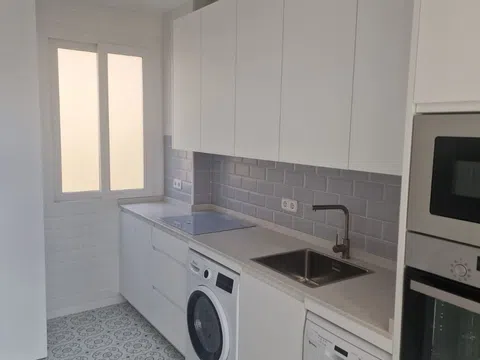 Ático en calle de Alejandro Saint Aubin, 9