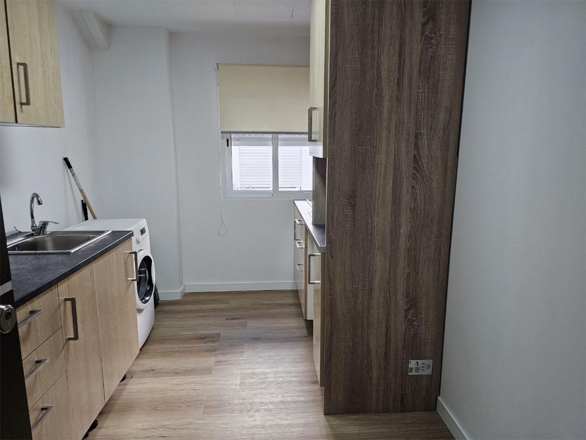 Estudio en  Calle Miguel Caballero 12 - Foto 8