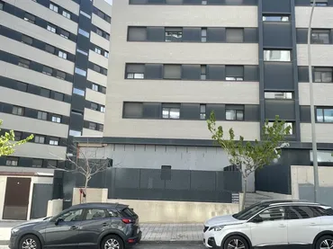 Local comercial en  Calle Doctora Damiana Zaragoza 1 - Foto 4
