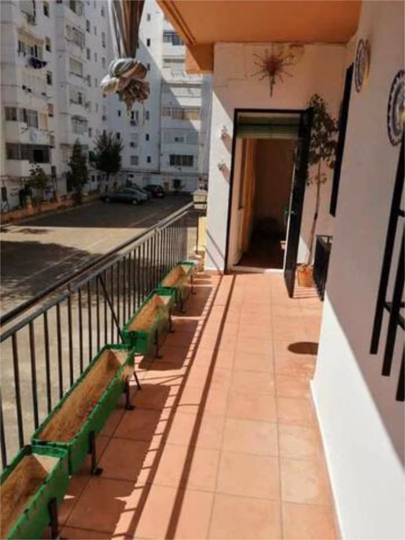 Piso en Nervión - Foto 3