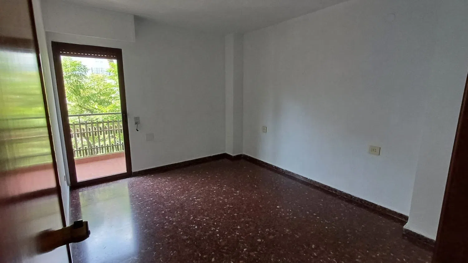 Piso en avenida del Regne de València, 47 - Foto 4