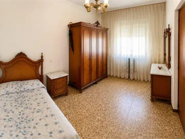 Chalet en Barrio pequeño - Foto 8