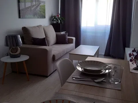 Piso en calle de Canillas, 27