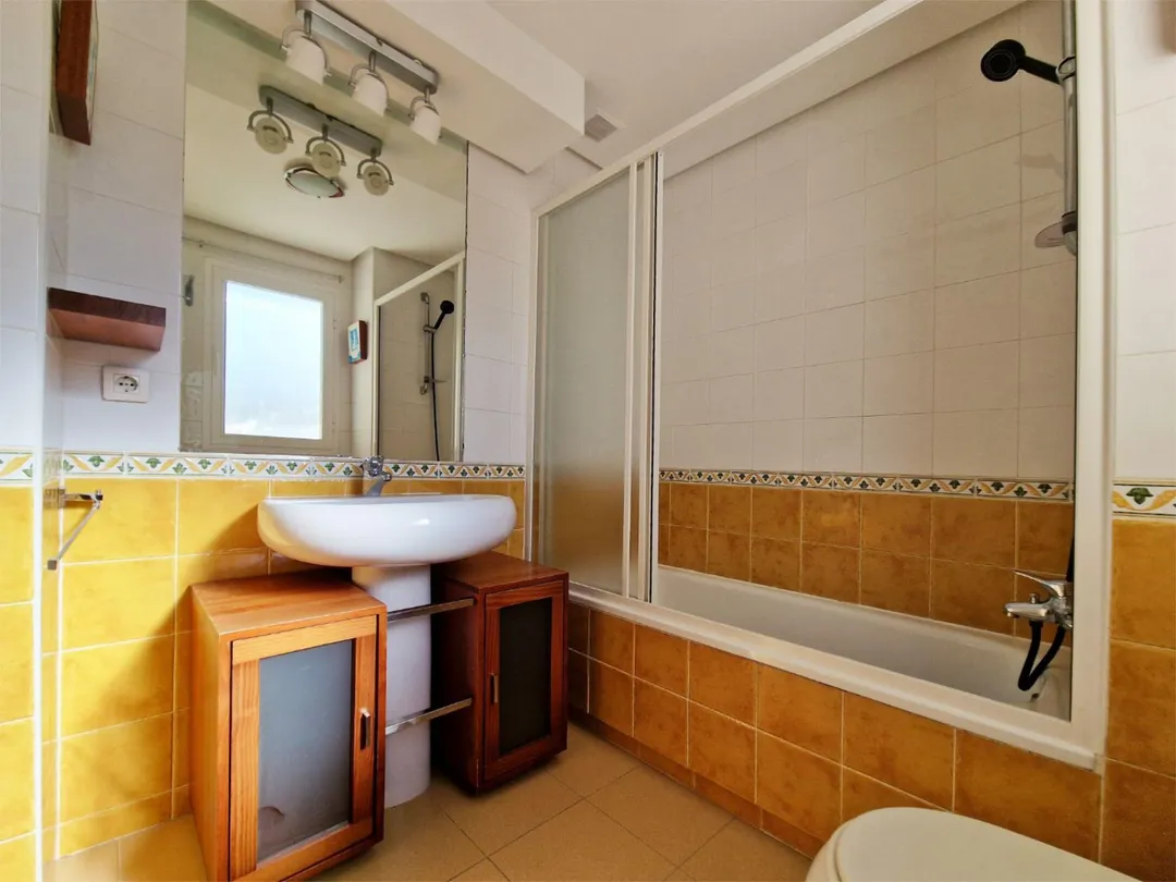 Piso en  Calle Mercedes Formica 4 - Foto 33