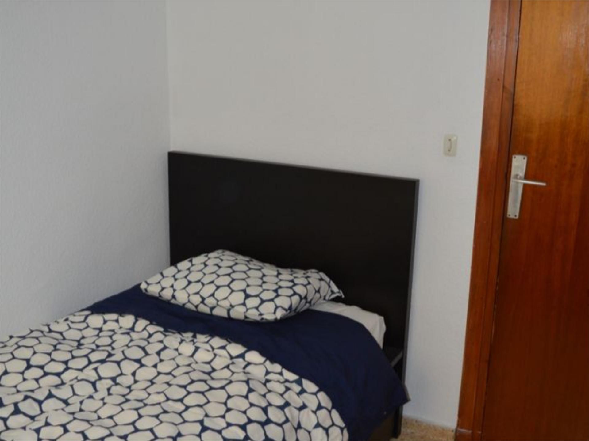 Piso en  Carrer de Cavite 127 - Foto 14