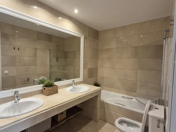Piso en Urbanización Los Pinos de Aloha, 69, Aloha - Foto 5