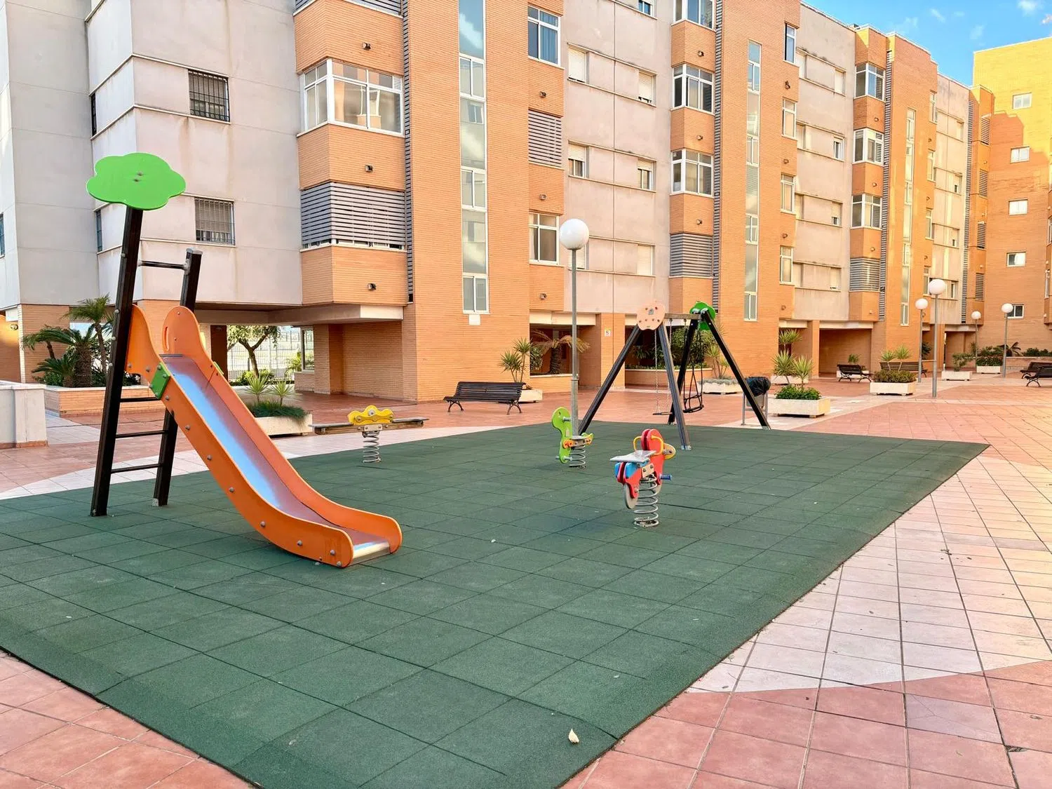 Piso en calle Ucrania, 1 - Foto 3