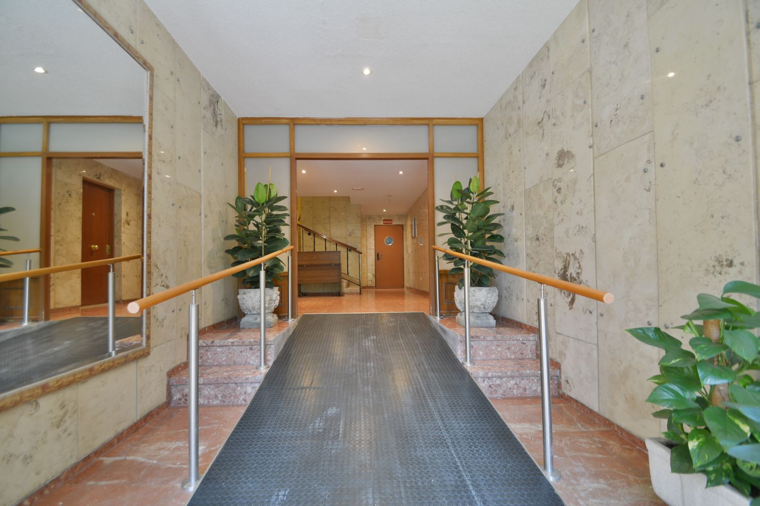 Piso en plaza de la Carolina, 8 - Foto 17