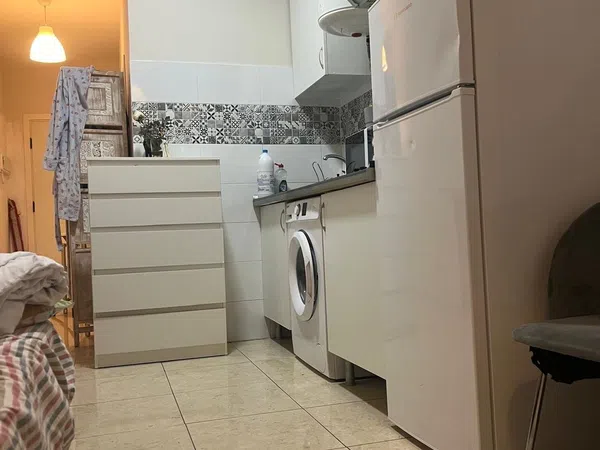 Estudio en calle de Demóstenes, 59 - Foto 3