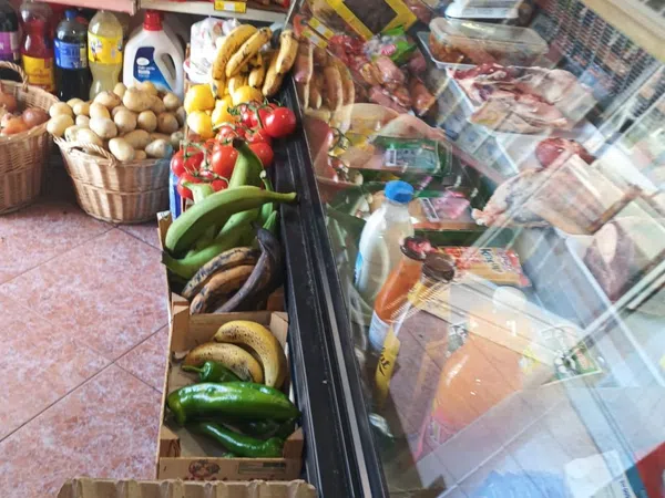 Local en Supermercado, tienda de alimentación en Calle d'Ausiàs Marc, Progrés-Pep Ventura - Foto 13