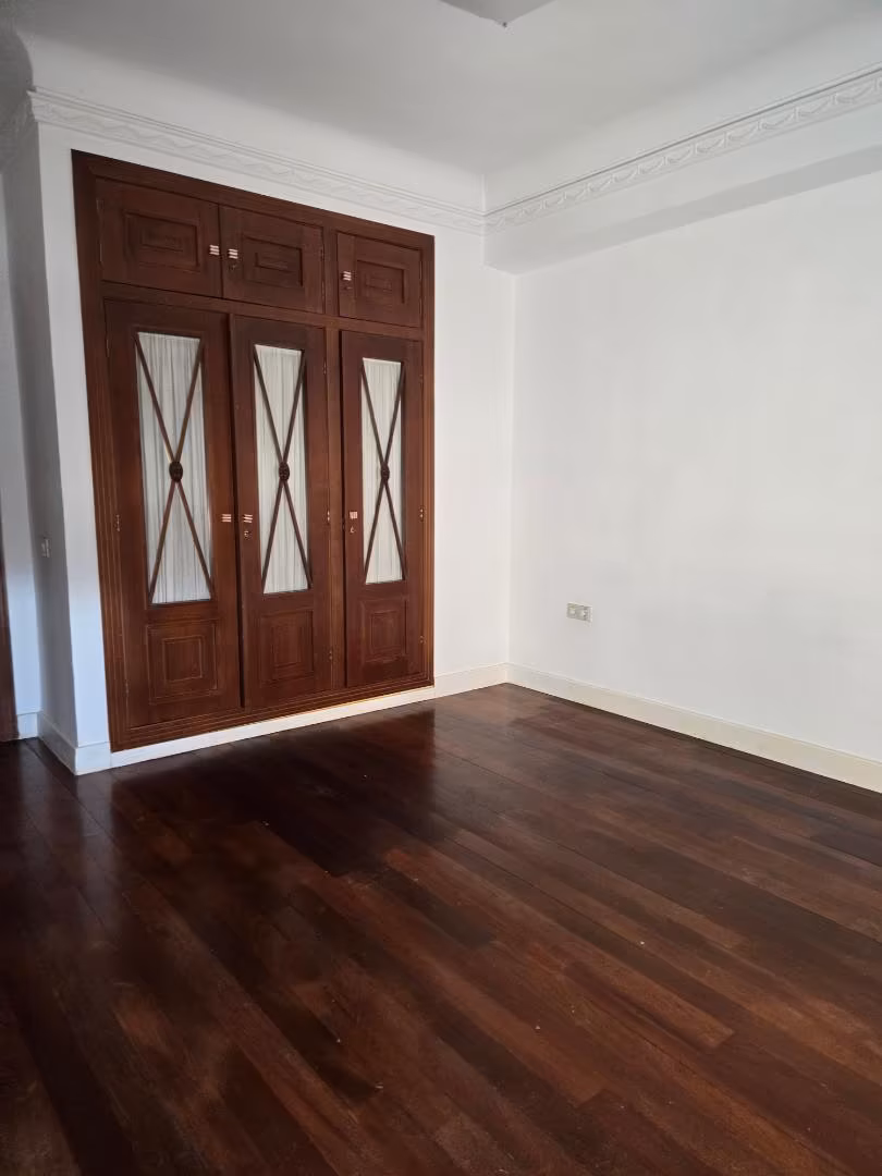Piso en  Carrer de Cavanilles 10 - Foto 8