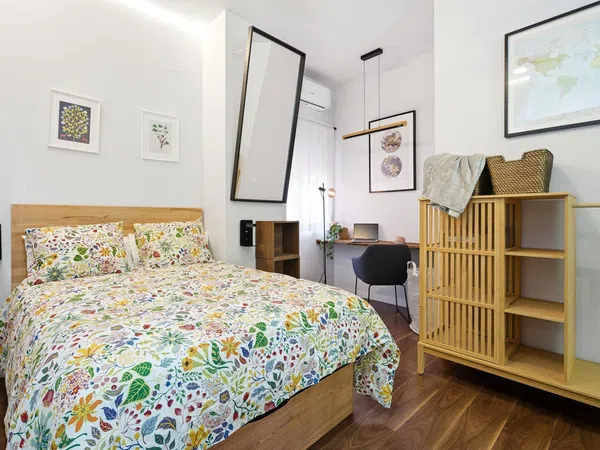 Estudio en calle de Cadarso, 15